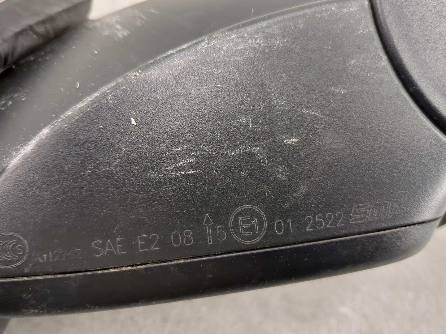 2022 Volkswagen Passat Passenger Side View Mirror - Right Door Mirror OEM Used - Oemusedautoparts1.com