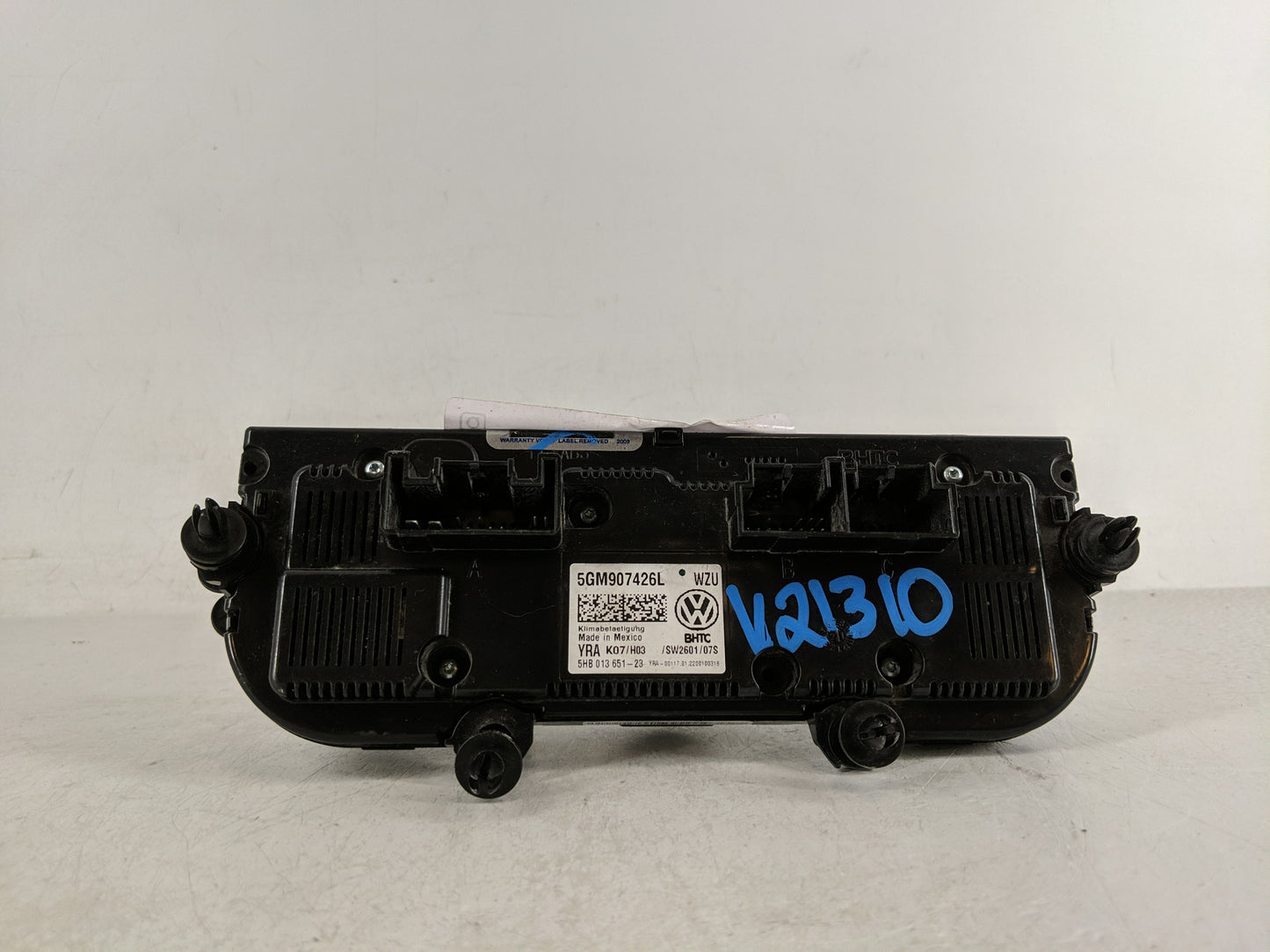 2022 Volkswagen Taos Climate Control Module Temperature AC/Heater Replacement P/N:5GM907426L Fits OEM Used Auto Parts - Oemu