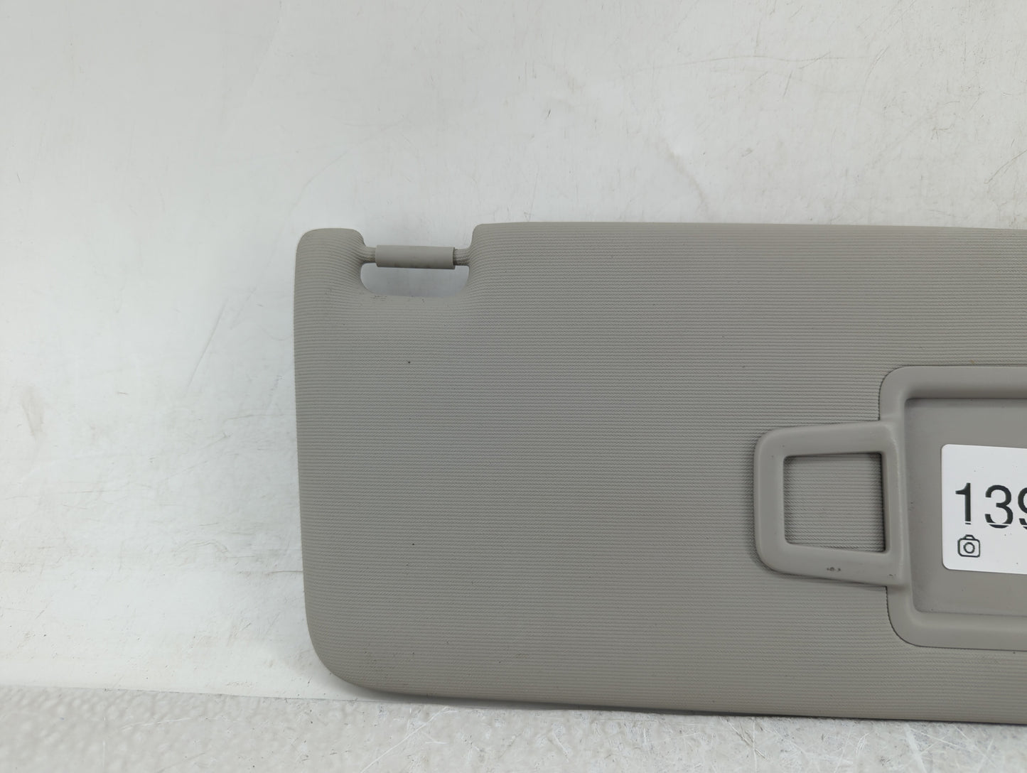 2022 Volkswagen Taos Sun Visor Shade Replacement Passenger Right Mirror Fits OEM Used Auto Parts - Oemusedautoparts1.com