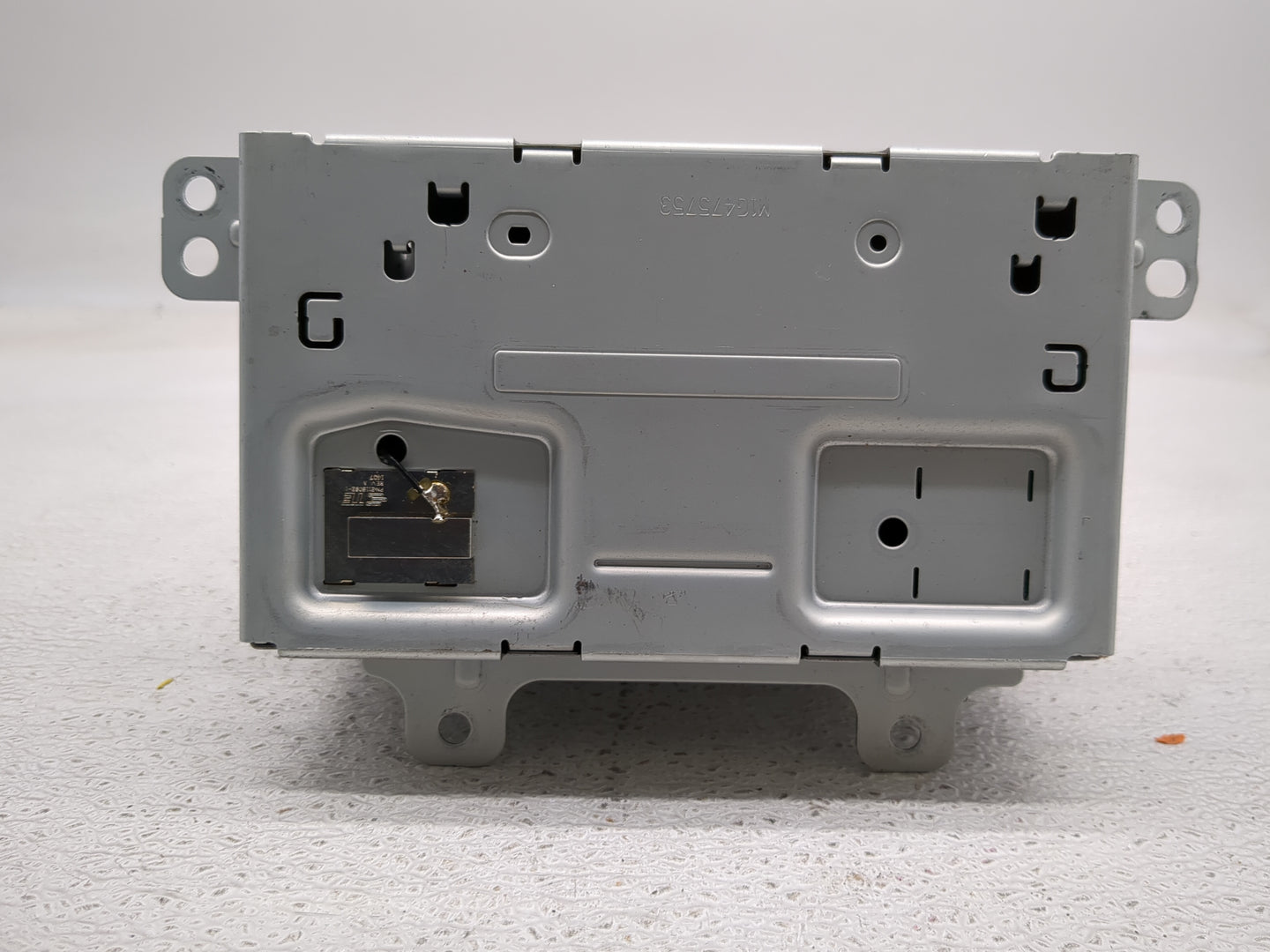 2022 Volkswagen Taos Radio AM FM Cd Player Receiver Replacement P/N:23495142 Fits Fits 2021 OEM Used Auto Parts - Oemusedaut