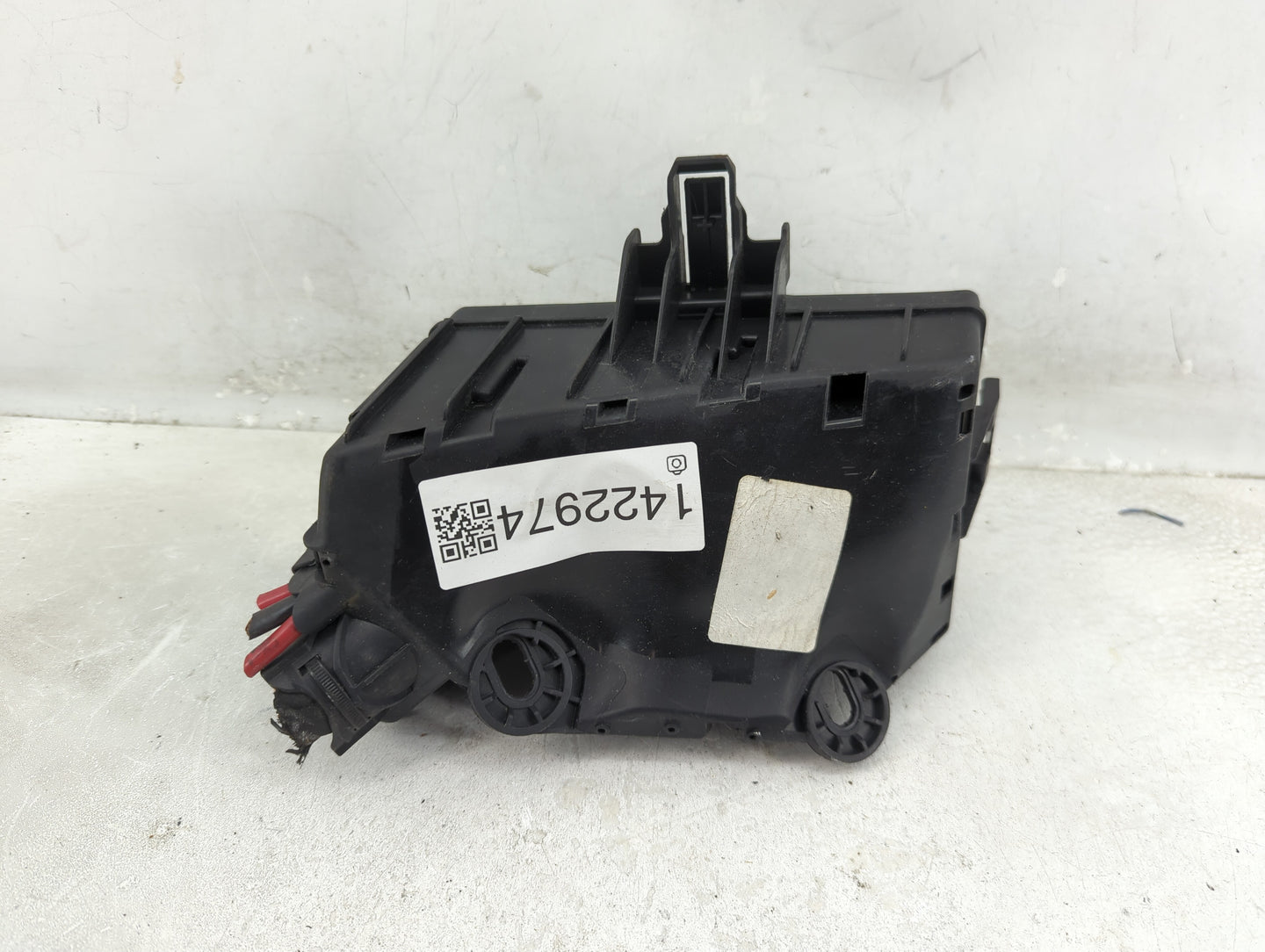2022 Volkswagen Taos Fusebox Fuse Box Panel Relay Module P/N:5Q0907361D Fits OEM Used Auto Parts - Oemusedautoparts1.com