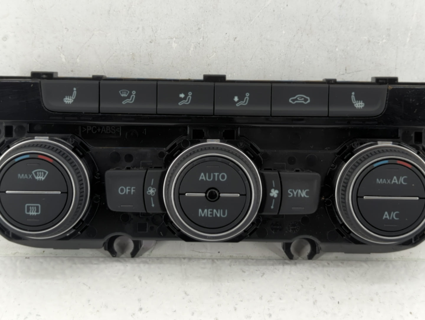 2022 Volkswagen Taos Climate Control Module Temperature AC/Heater Replacement P/N:5HB 013 650-71 5GM907044AL Fits OEM Used A