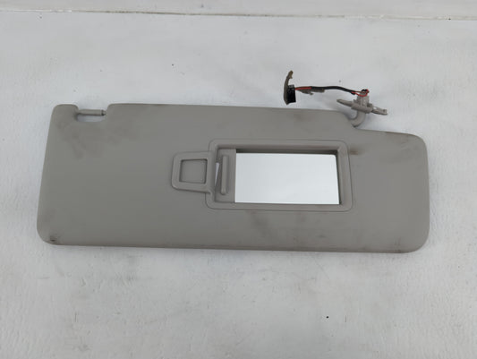 2022 Volkswagen Taos Sun Visor Shade Replacement Passenger Right Mirror Fits OEM Used Auto Parts - Oemusedautoparts1.com