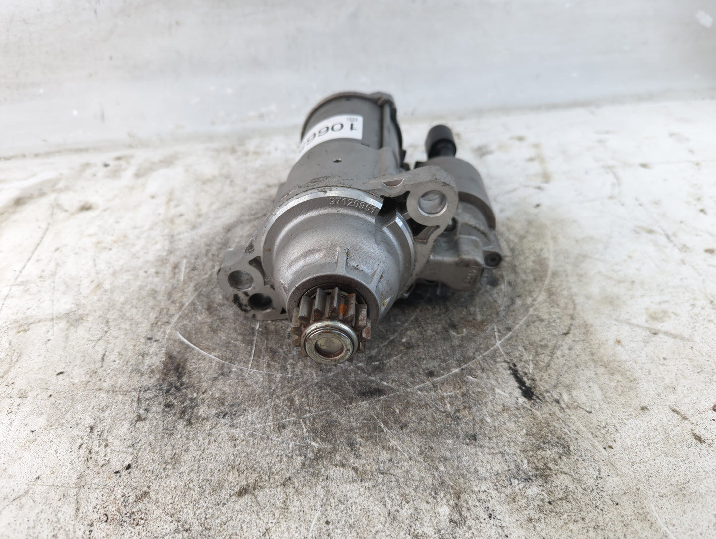2018-2022 Volkswagen Tiguan Car Starter Motor Solenoid OEM P/N:02M 911 022 Fits Fits 2018 2019 2020 2021 2022 OEM Used Auto 
