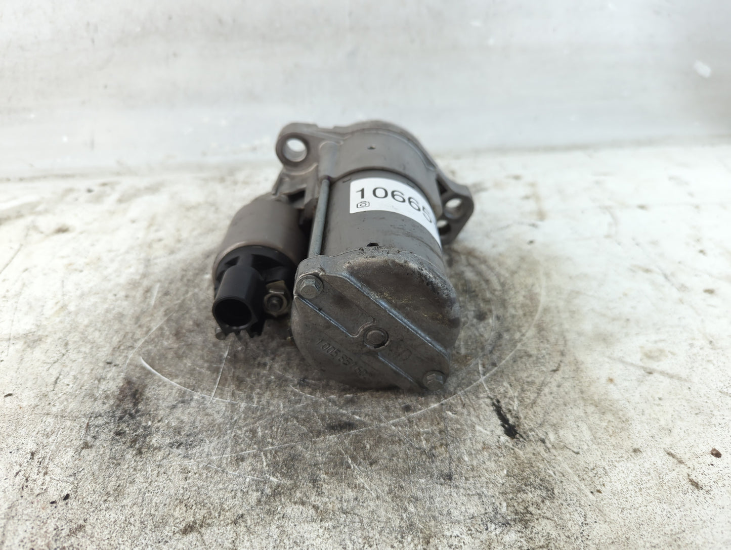 2018-2022 Volkswagen Tiguan Car Starter Motor Solenoid OEM P/N:02M 911 022 Fits Fits 2018 2019 2020 2021 2022 OEM Used Auto 
