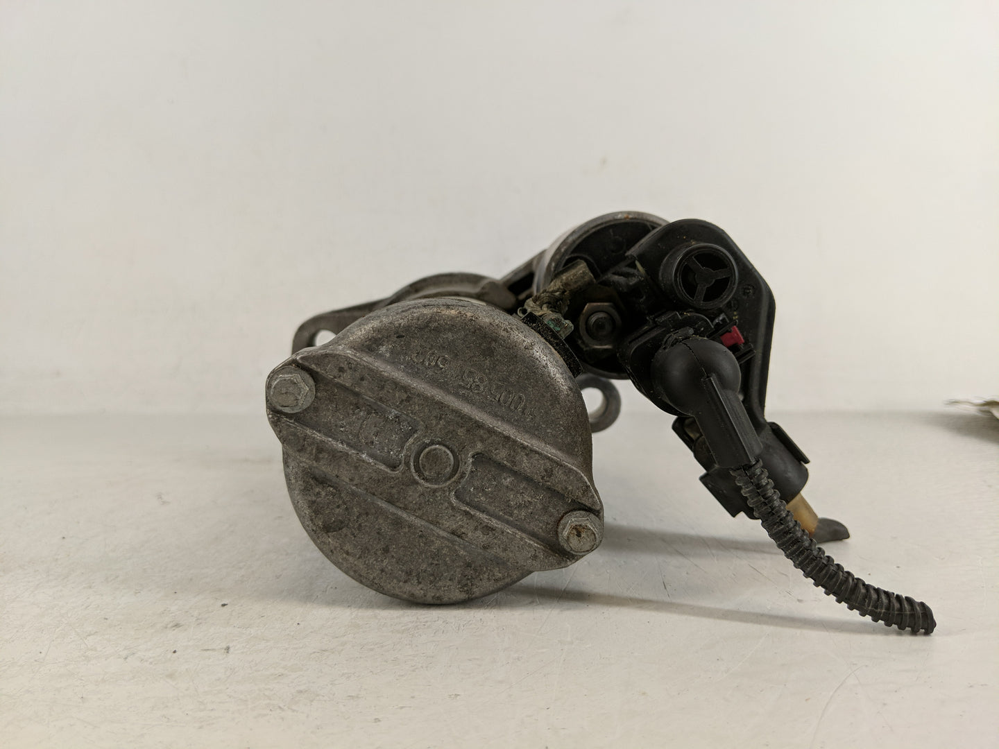 2018-2022 Volkswagen Tiguan Car Starter Motor Solenoid OEM P/N:02M 911 022 F Fits Fits 2018 2019 2020 2021 2022 OEM Used Aut