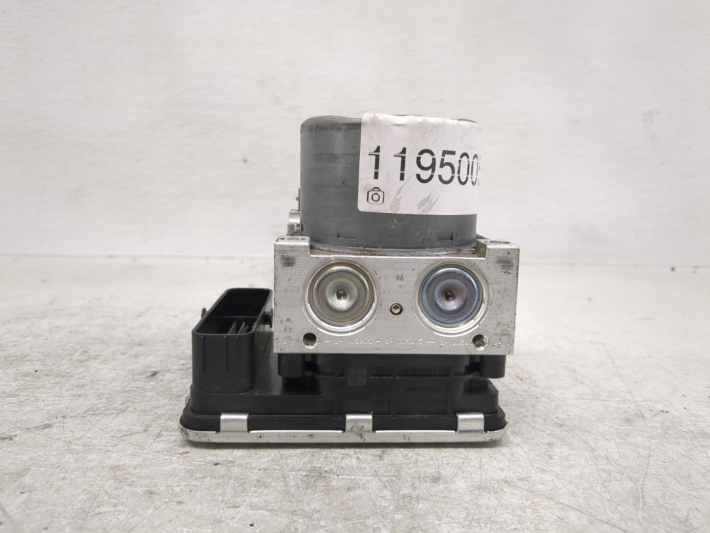 2021-2022 Volkswagen Tiguan ABS Pump Control Module Replacement P/N:5Q0 614 517 GB Fits Fits 2021 2022 OEM Used Auto Parts -