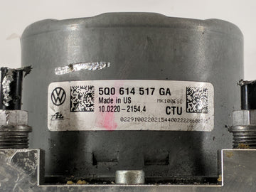 2021-2022 Volkswagen Tiguan ABS Pump Control Module Replacement P/N:5Q0 614 517 GB Fits Fits 2021 2022 OEM Used Auto Parts