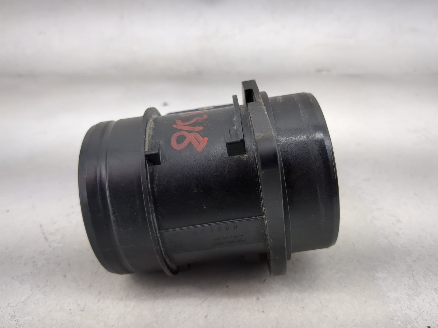 2018-2022 Volkswagen Tiguan Mass Air Flow Meter Maf 1485891 - Oemusedautoparts1.com