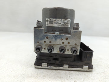 2021-2022 Volkswagen Tiguan ABS Pump Control Module Replacement P/N:5Q0 614 517 GB Fits Fits 2021 2022 OEM Used Auto Parts -