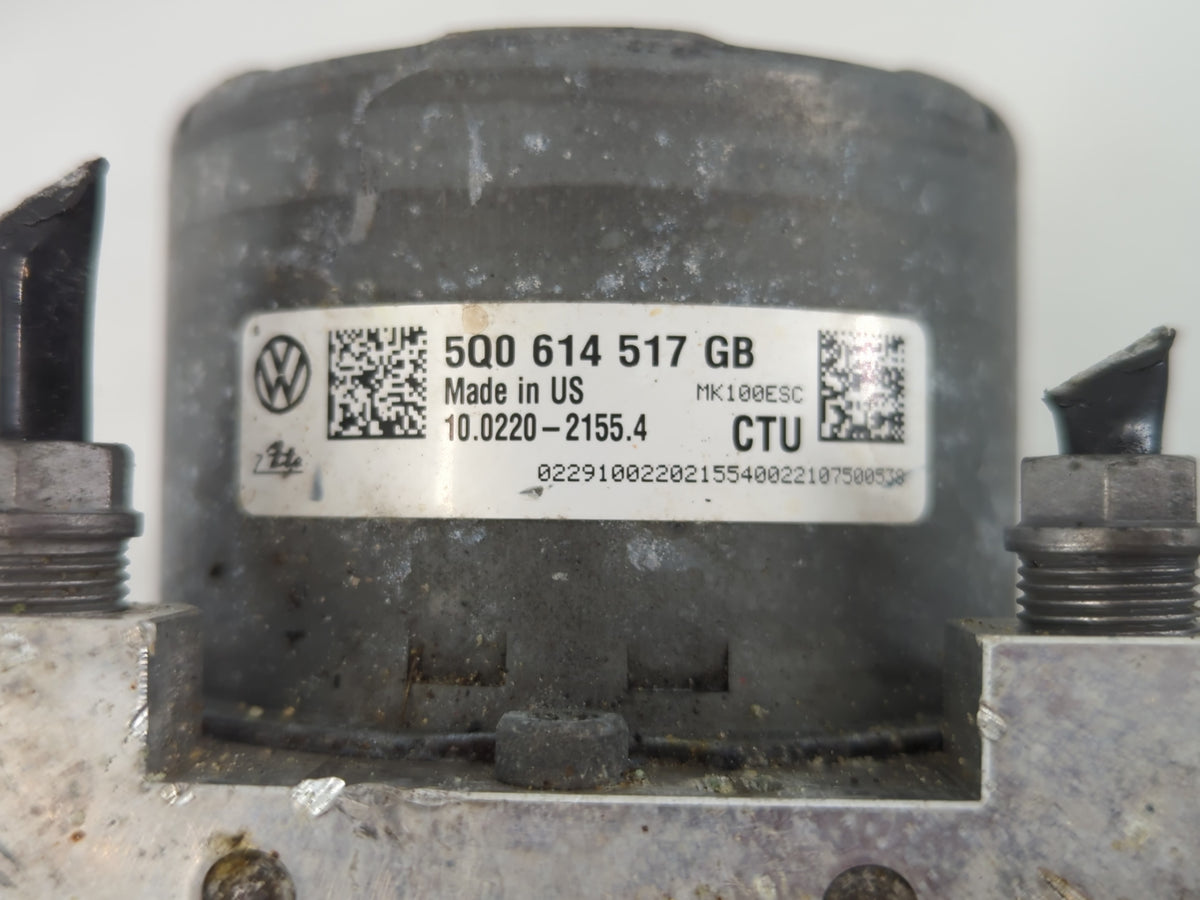 2021-2022 Volkswagen Tiguan Anti-Lock Brake ABS Pump Module Actuator OEM P/N:5Q0 614 517 GB Fits Fits 2021 2022 OEM Used Aut