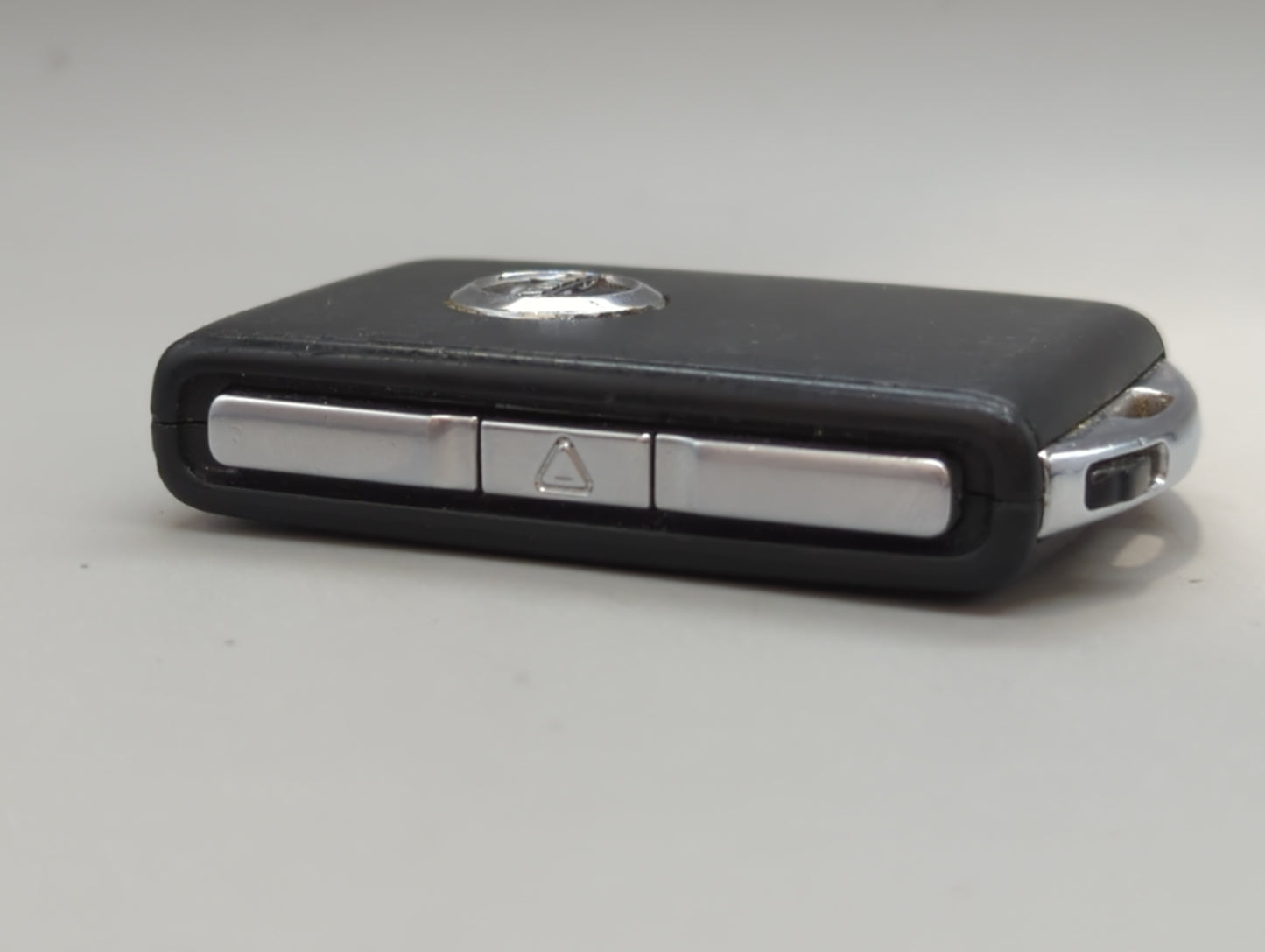 Volvo Xc40 Keyless Entry Remote Fob YG0HUF8423 | YGOHUF423 32256953 4 buttons - Oemusedautoparts1.com