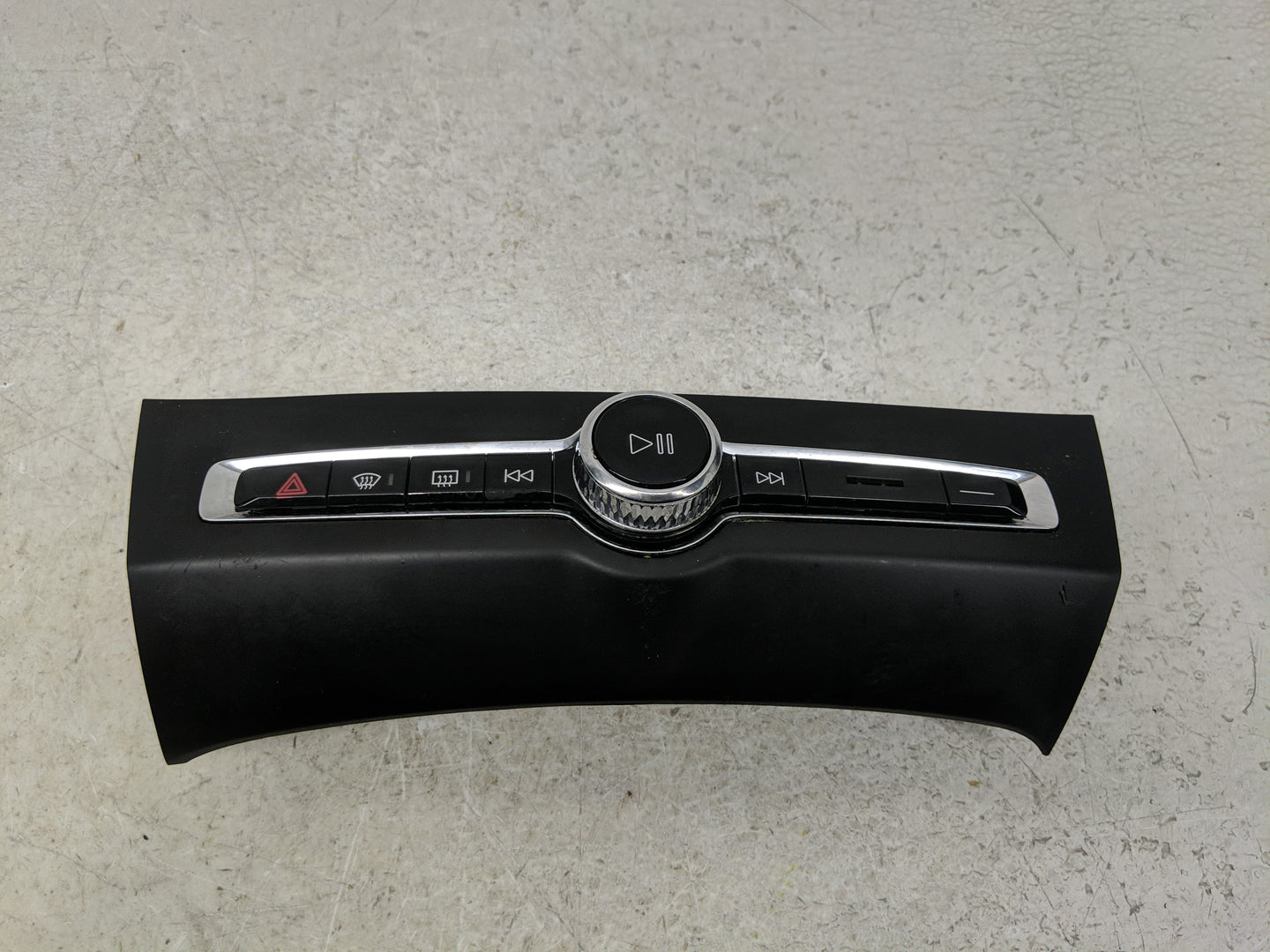 2022 Volvo Xc60 Radio Control Panel - Oemusedautoparts1.com