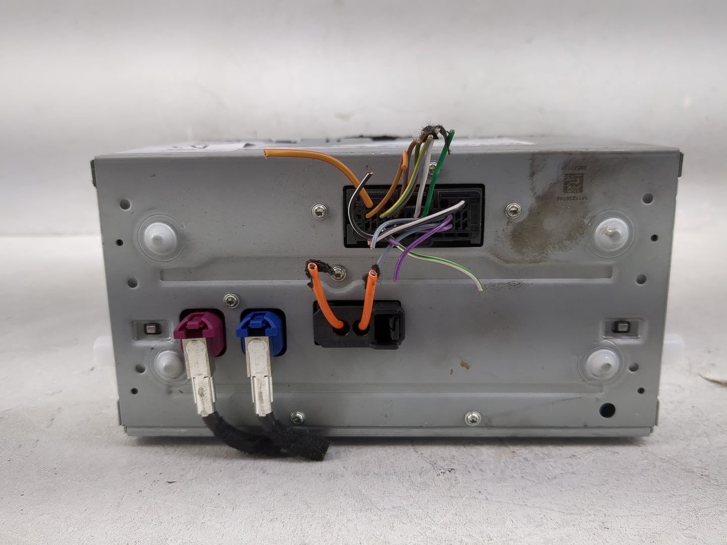 2019-2021 Volvo Xc60 Radio AM FM Cd Player Receiver Replacement P/N:32413743AA Fits Fits 2019 2020 2021 OEM Used Auto Parts 