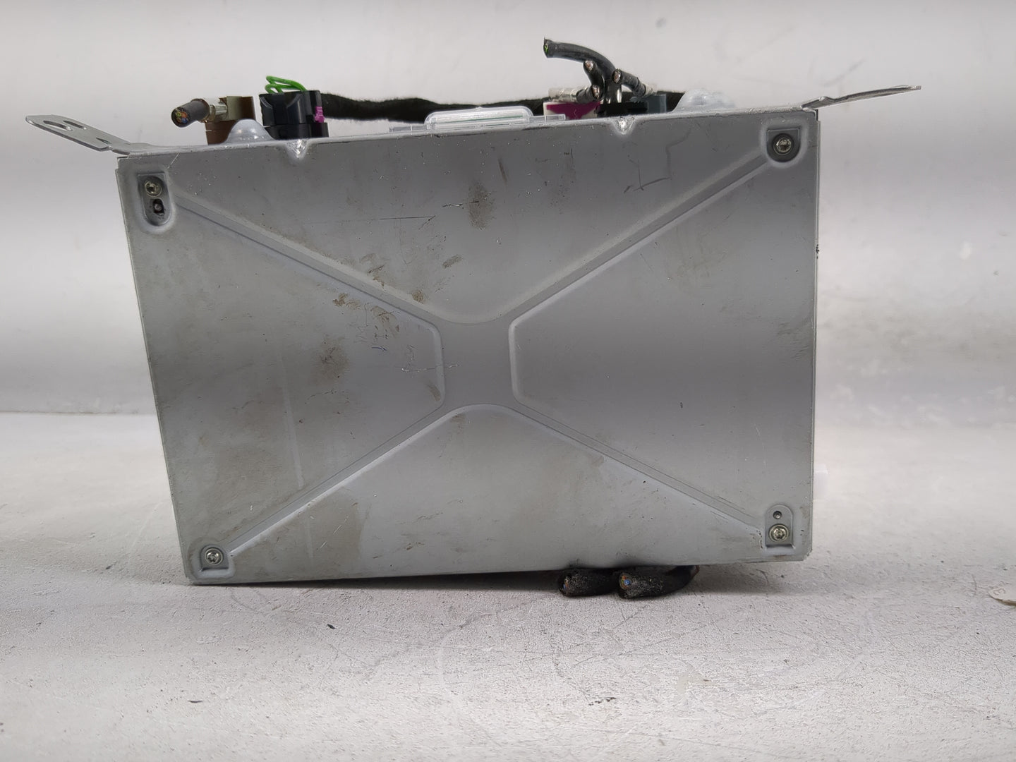 2019-2021 Volvo Xc60 Radio AM FM Cd Player Receiver Replacement P/N:32413743AA Fits Fits 2019 2020 2021 OEM Used Auto Parts 