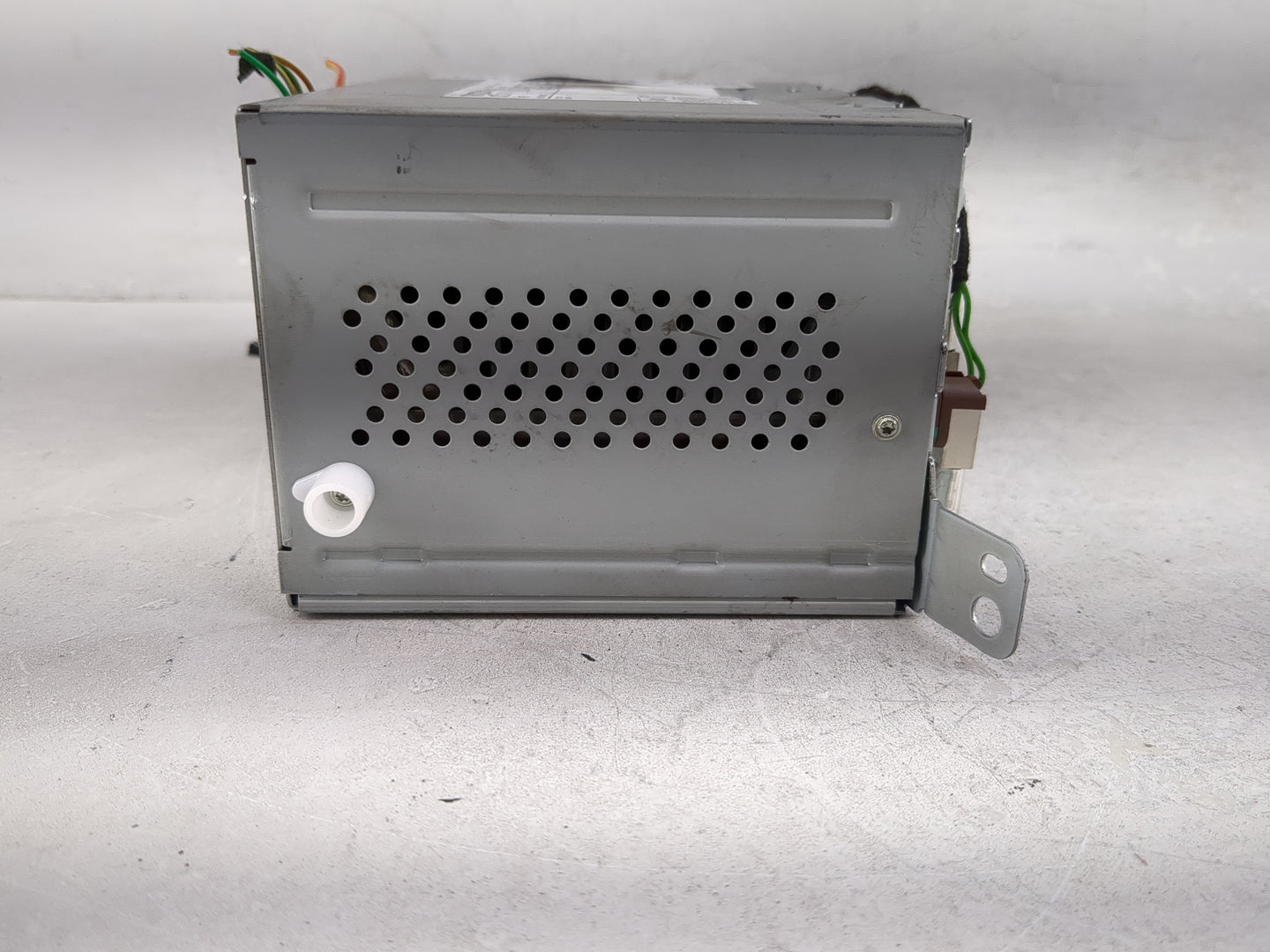 2019-2021 Volvo Xc60 Radio AM FM Cd Player Receiver Replacement P/N:32413743AA Fits Fits 2019 2020 2021 OEM Used Auto Parts 
