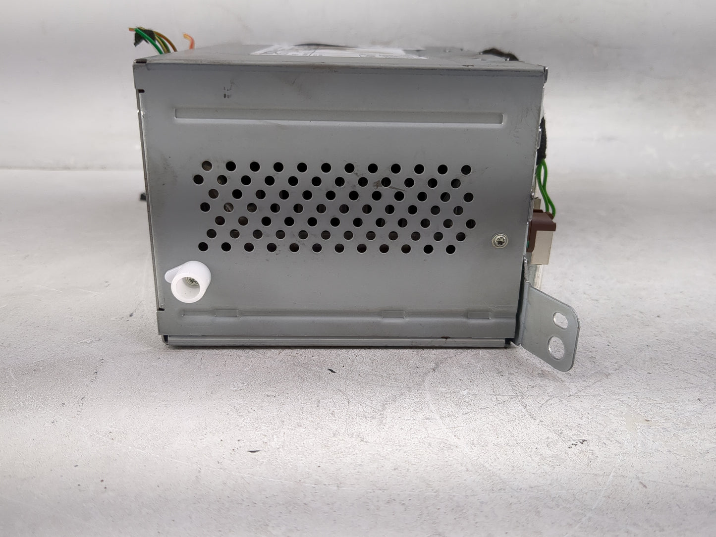 2019-2021 Volvo Xc60 Radio AM FM Cd Player Receiver Replacement P/N:32413743AA Fits Fits 2019 2020 2021 OEM Used Auto Parts 
