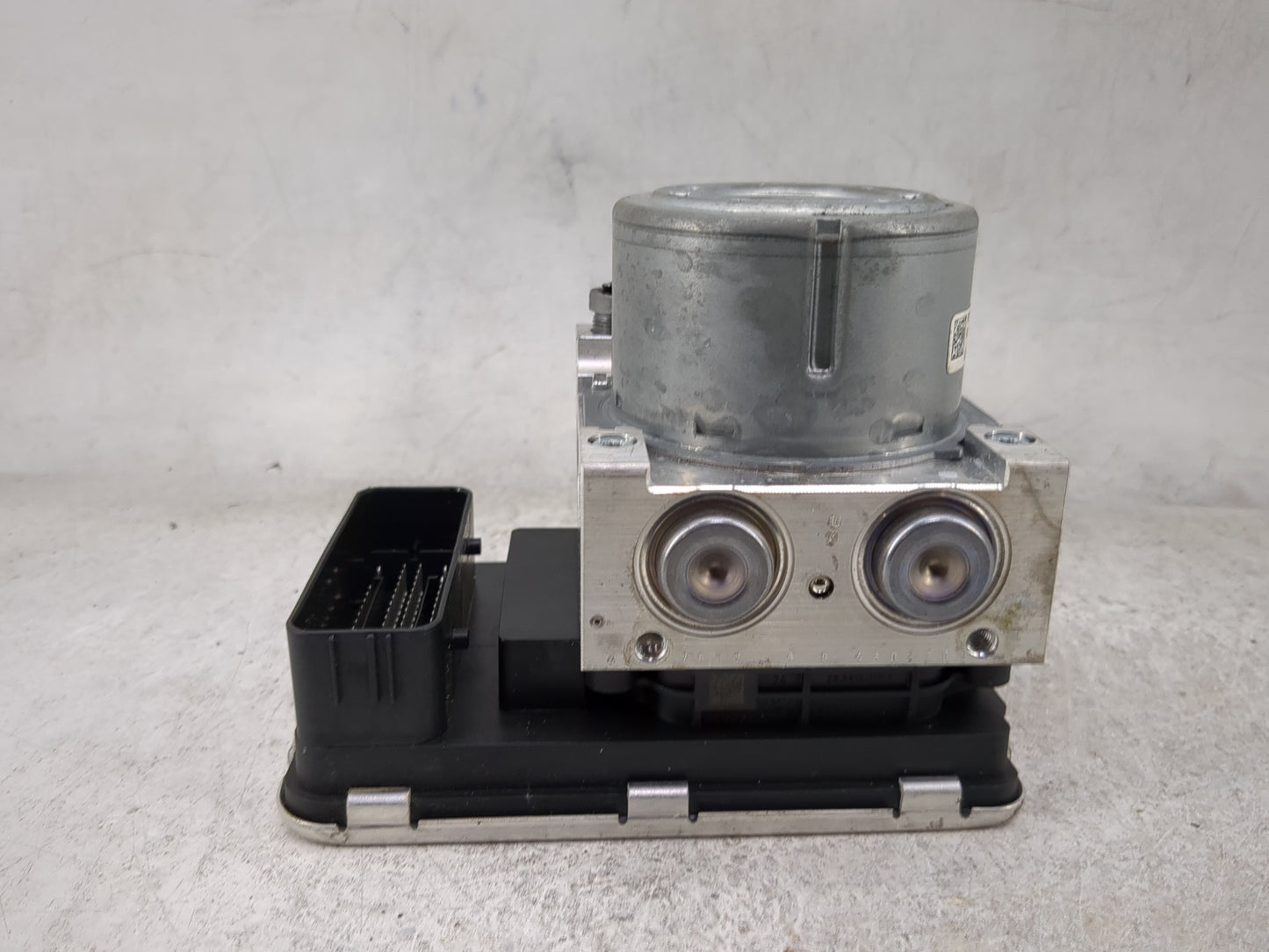 2016-2021 Volvo Xc90 ABS Pump Control Module Replacement P/N:P31680101 10.0220-0971.4 Fits Fits 2016 2017 2018 2019 2020 202