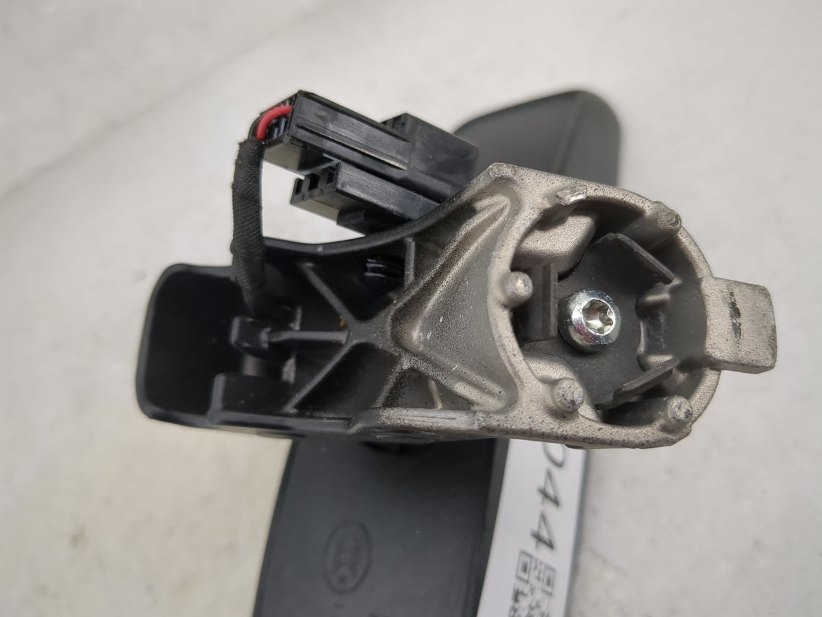 2022 Volvo Xc90 Interior Rear View Mirror Replacement OEM P/N:E11 038266 GNTX-1242, 68325128AA, 905-5488 Fits OEM Used Auto 