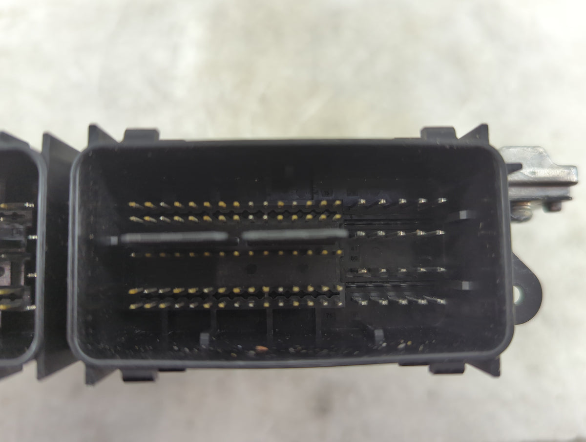 2017-2021 Volvo Xc90 PCM Engine Control Computer ECU ECM PCU OEM P/N:32242004 0001233359, D5E1C Fits 2017 2018 2019 2020 202