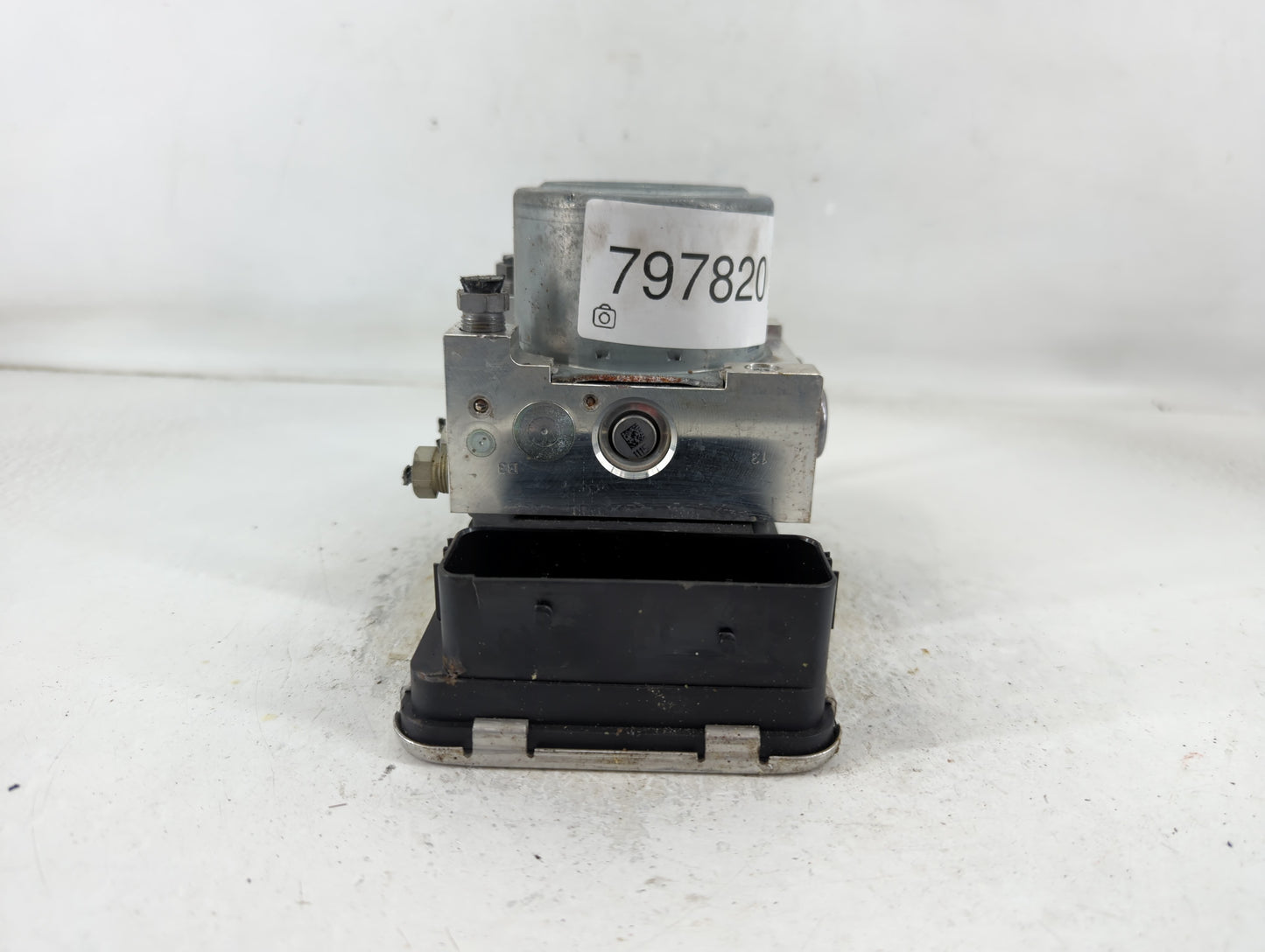 2022 Volvo Xc90 ABS Pump Control Module Replacement P/N:P31680101 Fits OEM Used Auto Parts - Oemusedautoparts1.com