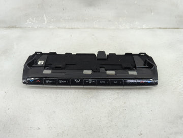 2022 Wagoneer Wagoneer Climate Control Module Temperature AC/Heater Replacement P/N:P68423822AG Fits OEM Used Auto Parts - O