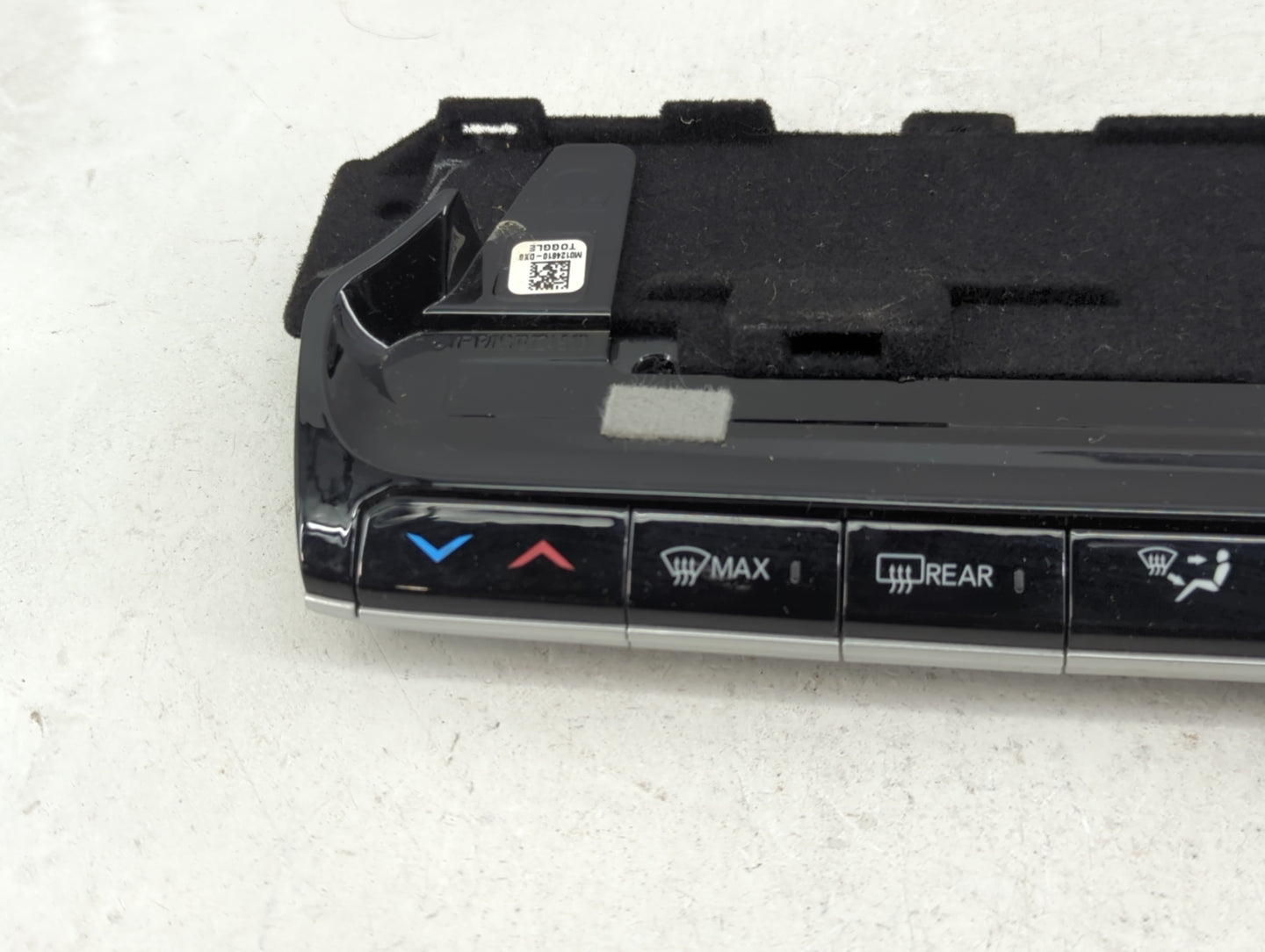 2022 Wagoneer Wagoneer Climate Control Module Temperature AC/Heater Replacement P/N:P68423822AG Fits OEM Used Auto Parts - O