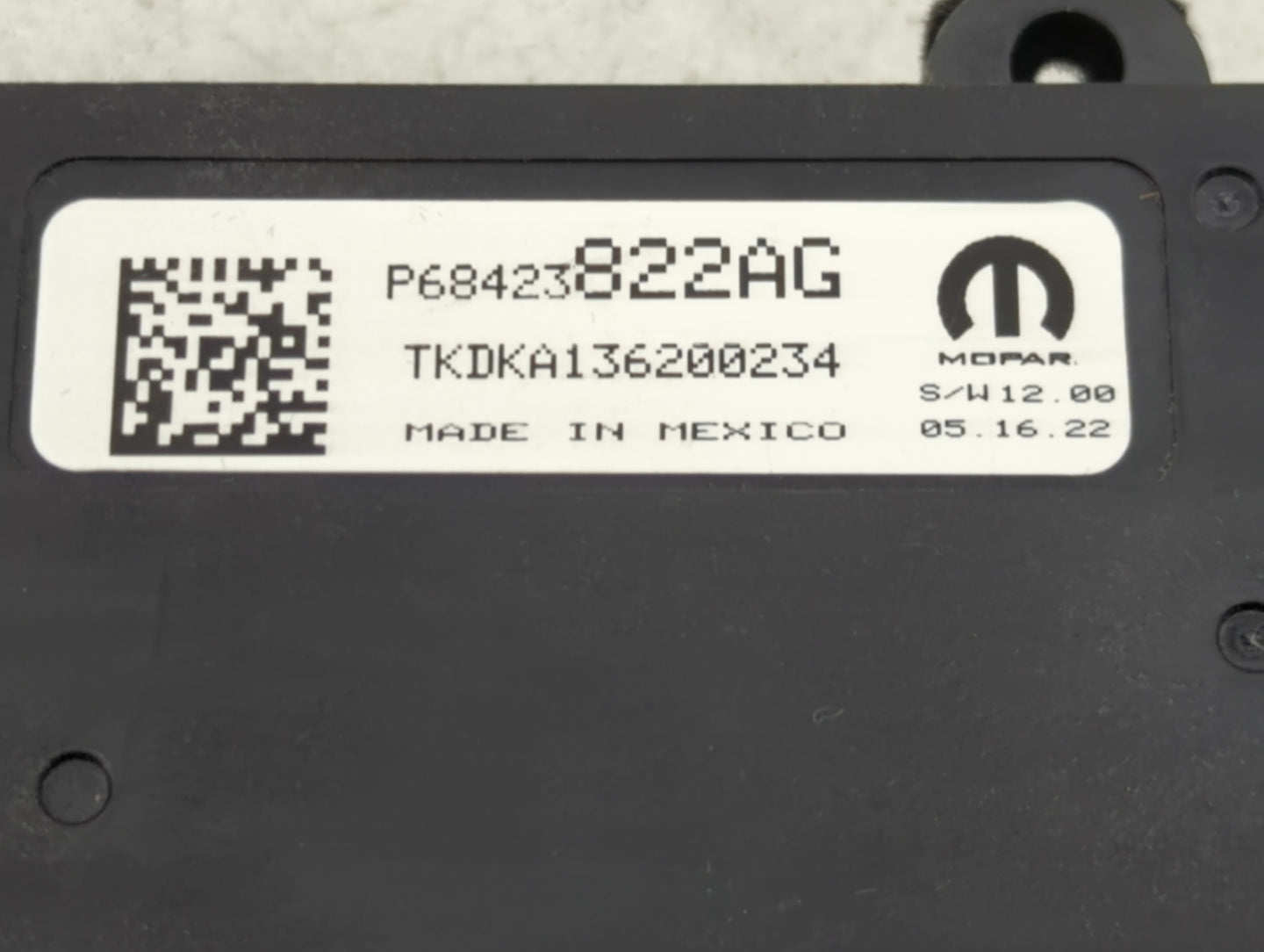 2022 Wagoneer Wagoneer Climate Control Module Temperature AC/Heater Replacement P/N:P68423822AG Fits OEM Used Auto Parts - O