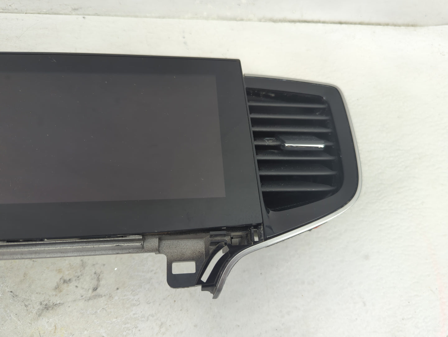 2021 Honda Passport Radio AM FM Cd Player Receiver Replacement P/N:QF6A9AO Fits OEM Used Auto Parts - Oemusedautoparts1.com