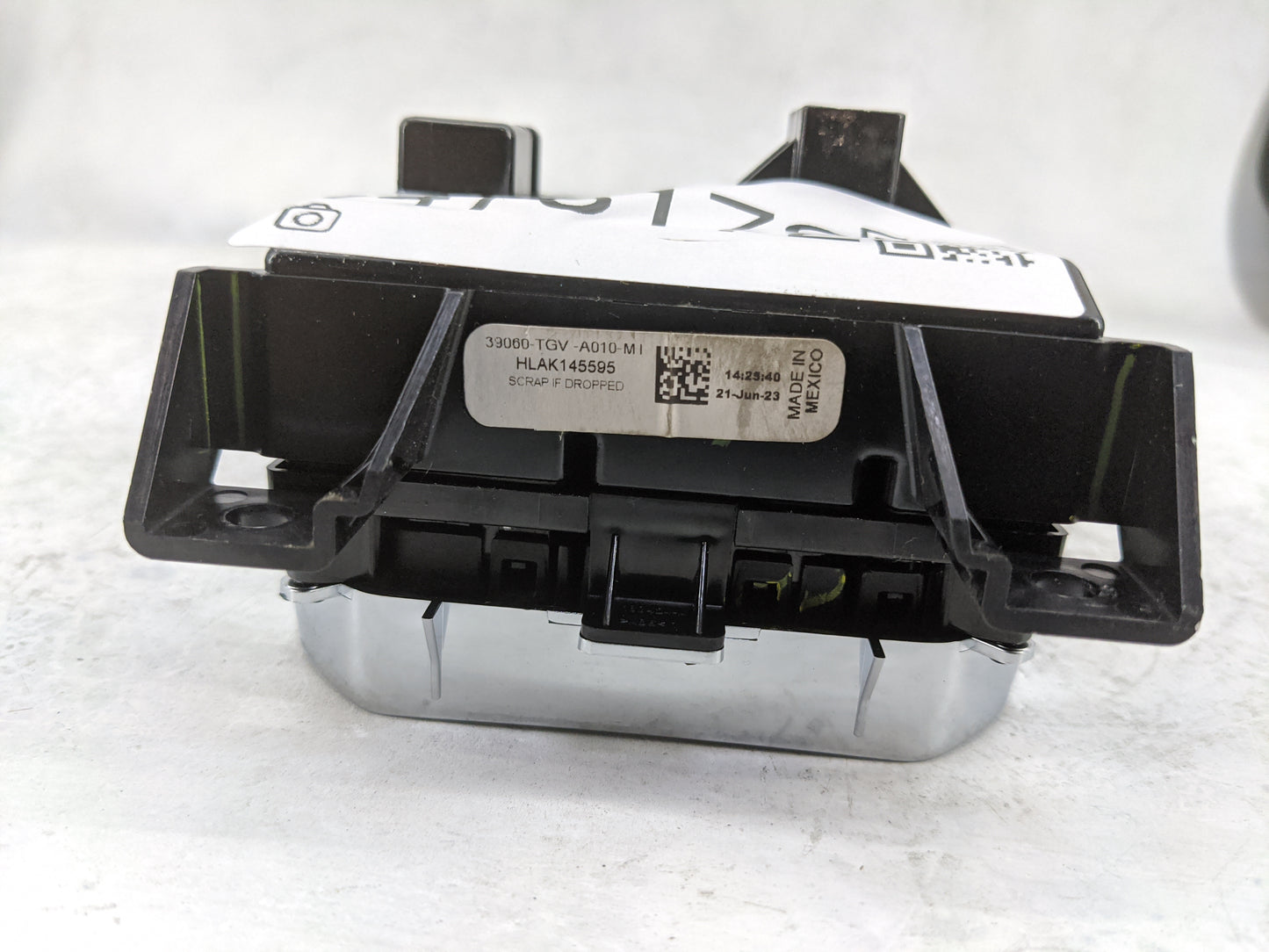2023 Acura Tlx Radio Control Panel - Oemusedautoparts1.com