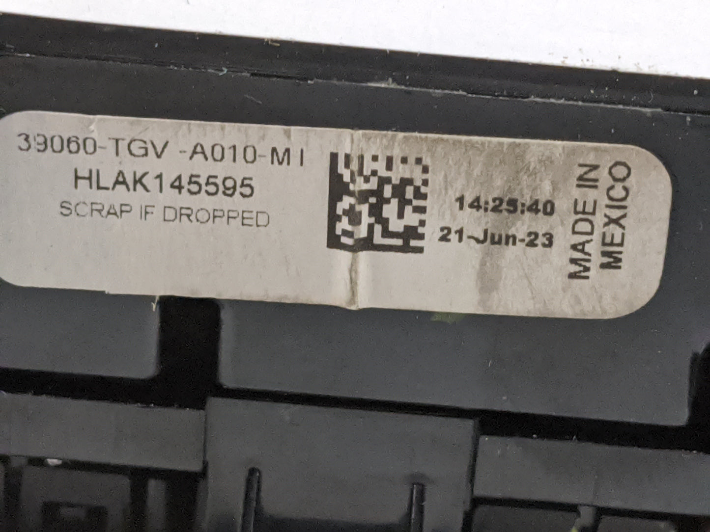 2023 Acura Tlx Radio Control Panel - Oemusedautoparts1.com