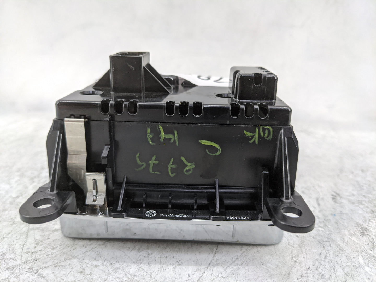 2023 Acura Tlx Radio Control Panel - Oemusedautoparts1.com