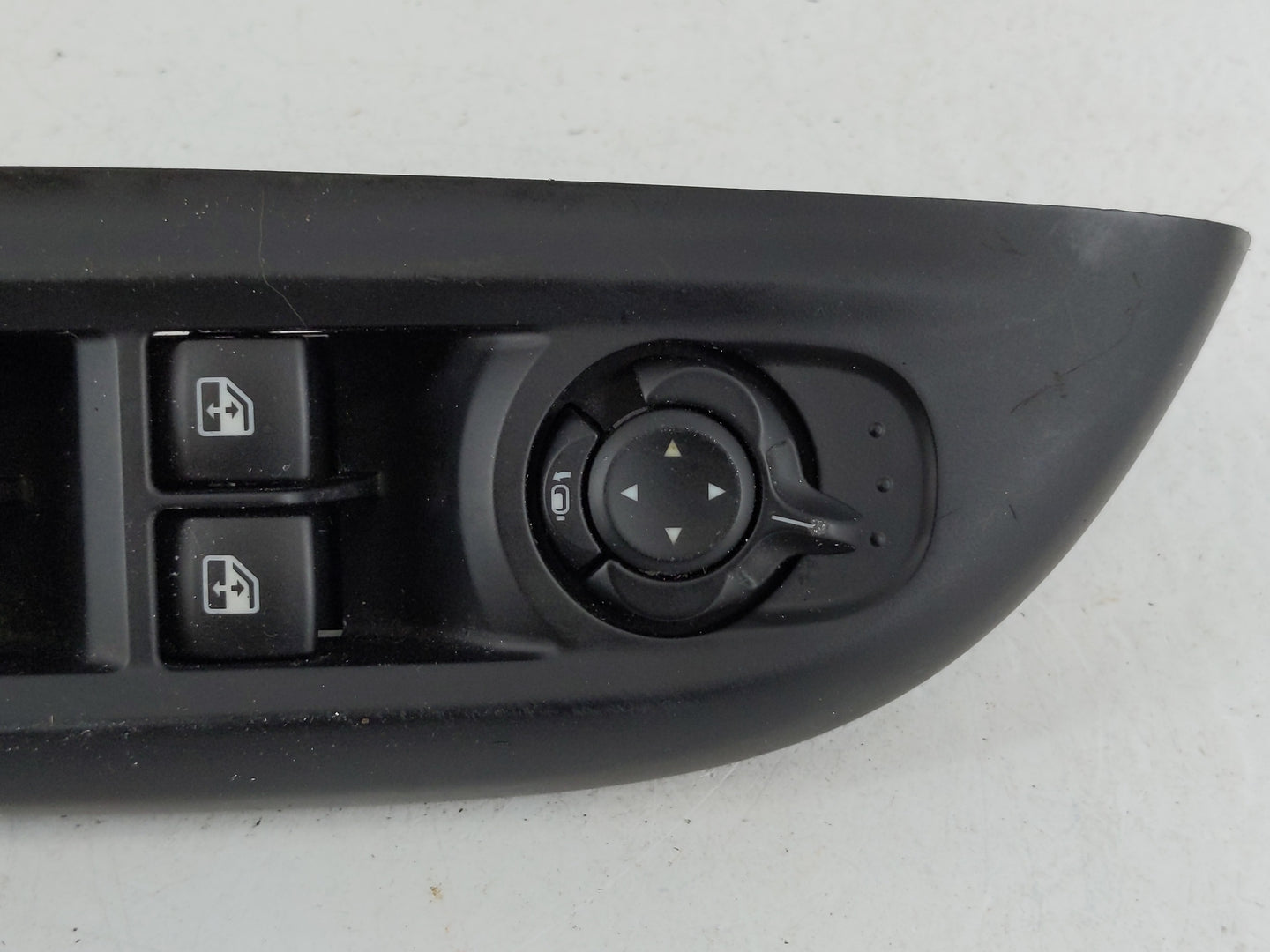 2023 Aftermarket Hornet Master Power Window Switch Replacement Driver Side Left P/N:01561676310 30171691 Fits OEM Used Auto 