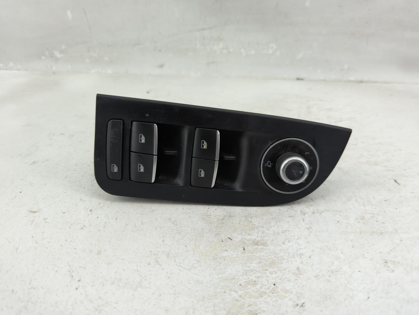 2023 Alfa Romeo Giulia Master Power Window Switch Replacement Driver Side Left P/N:01561494080 Fits OEM Used Auto Parts - Oe