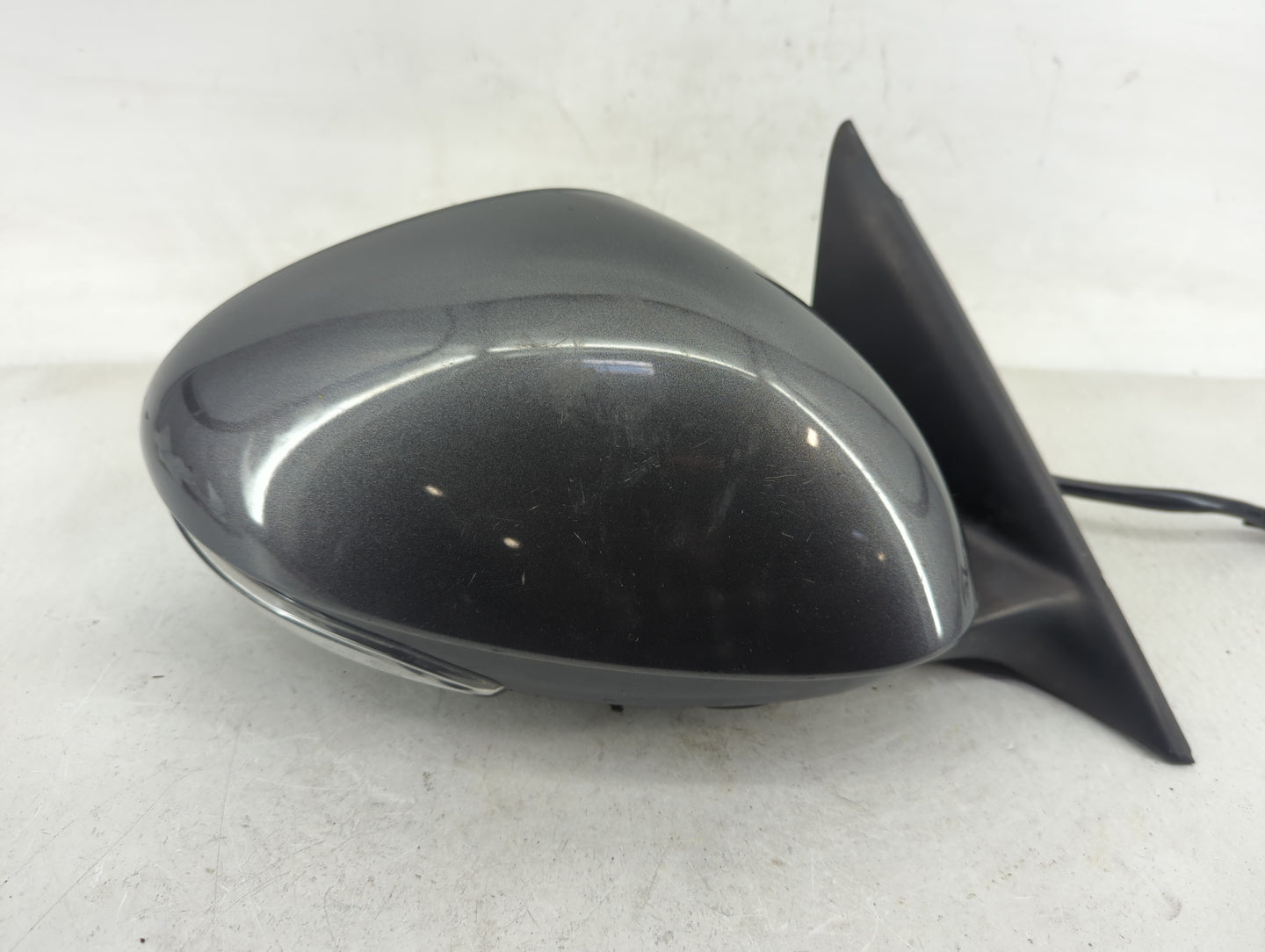 2023 Alfa Romeo Giulia Passenger Side View Mirror - Right Door Mirror OEM Used - Oemusedautoparts1.com