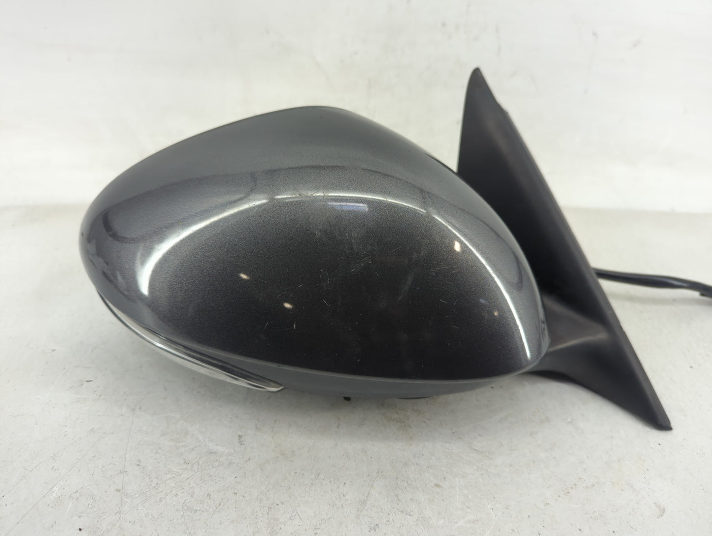 2023 Alfa Romeo Giulia Passenger Side View Mirror - Right Door Mirror OEM Used - Oemusedautoparts1.com