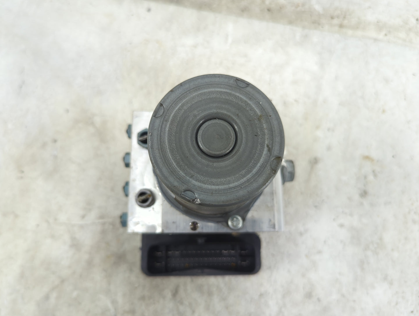 2023 Audi A4 ABS Pump Control Module Replacement P/N:8W0907379BH 8W0907379BH01, BPAH01957420, BPA-08517.05.2300090779 Fits O