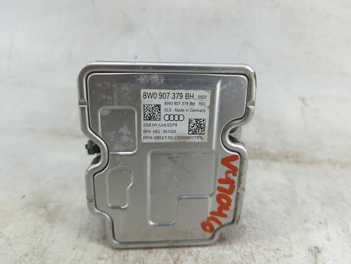 2023 Audi A4 ABS Pump Control Module Replacement P/N:8W0907379BH 8W0907379BH01, BPAH01957420, BPA-08517.05.2300090779 Fits O