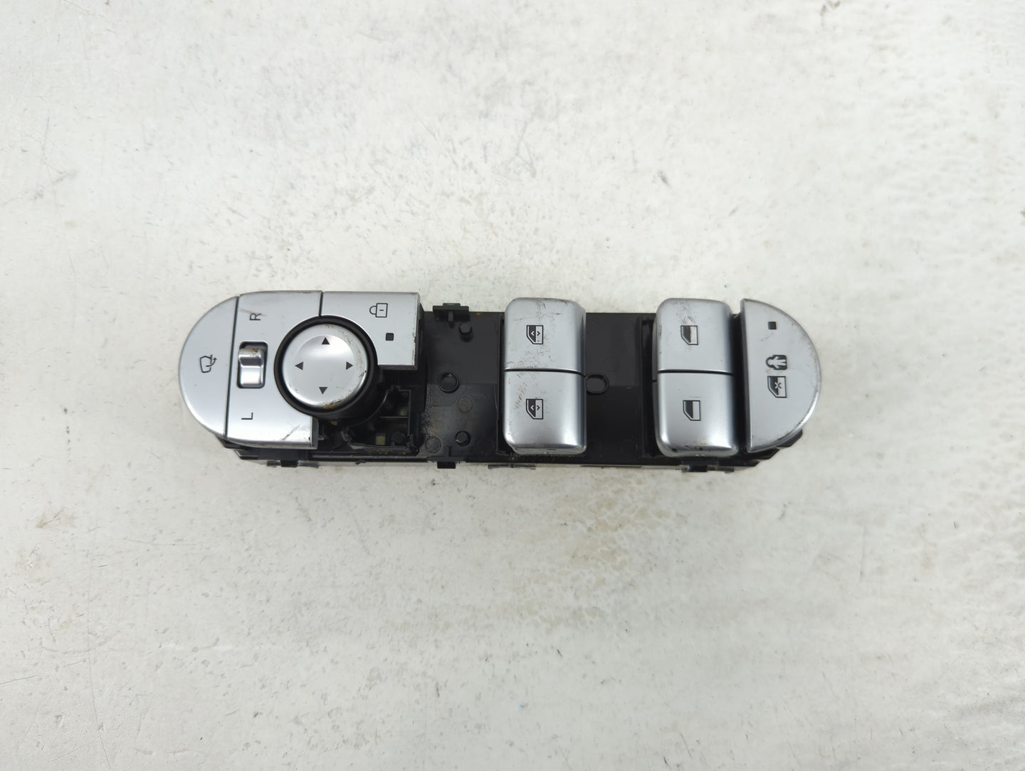 2023 Audi Q5 Master Power Window Switch Replacement Driver Side Left Fits OEM Used Auto Parts - Oemusedautoparts1.com