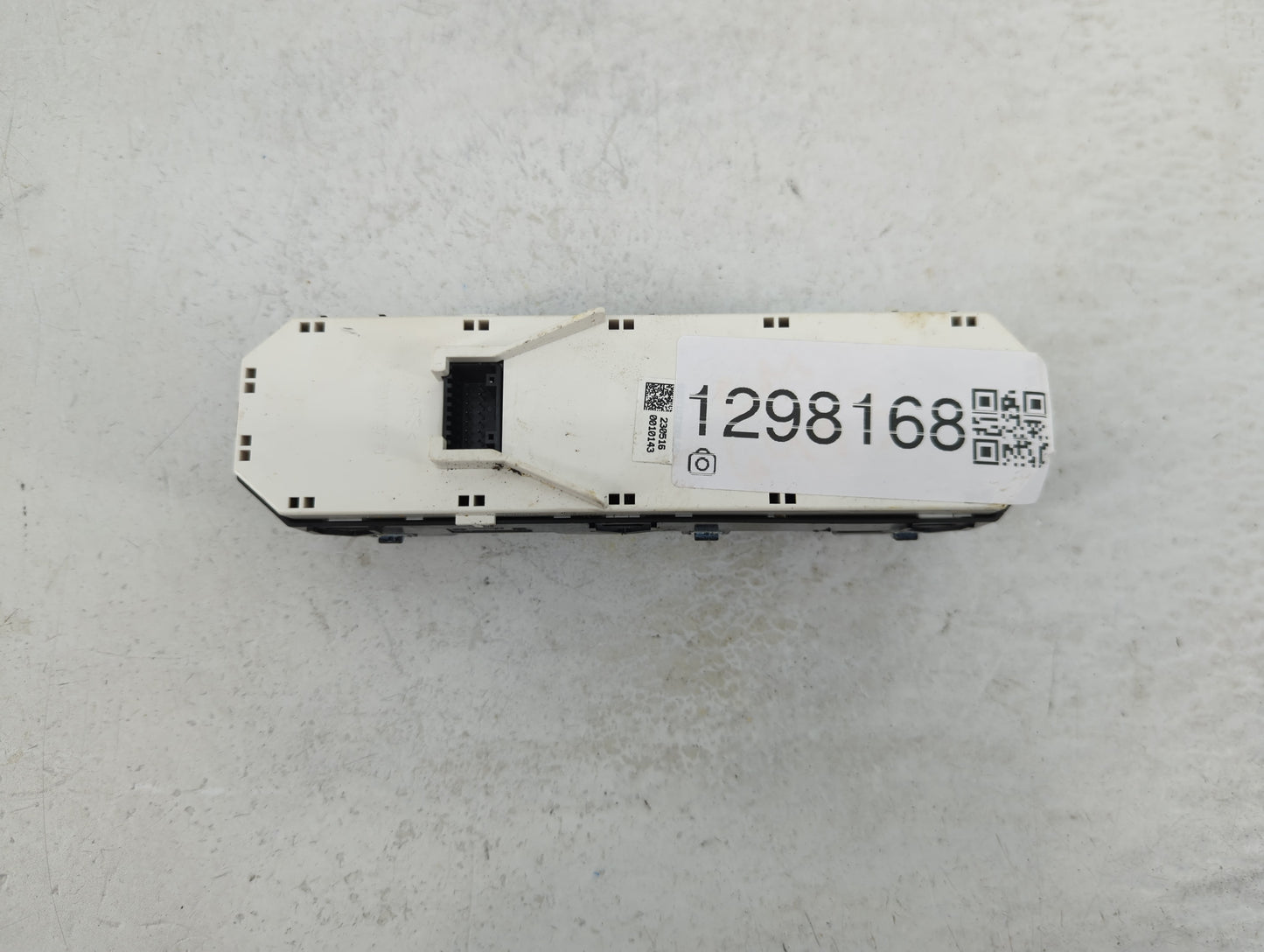 2023 Audi Q5 Master Power Window Switch Replacement Driver Side Left Fits OEM Used Auto Parts - Oemusedautoparts1.com