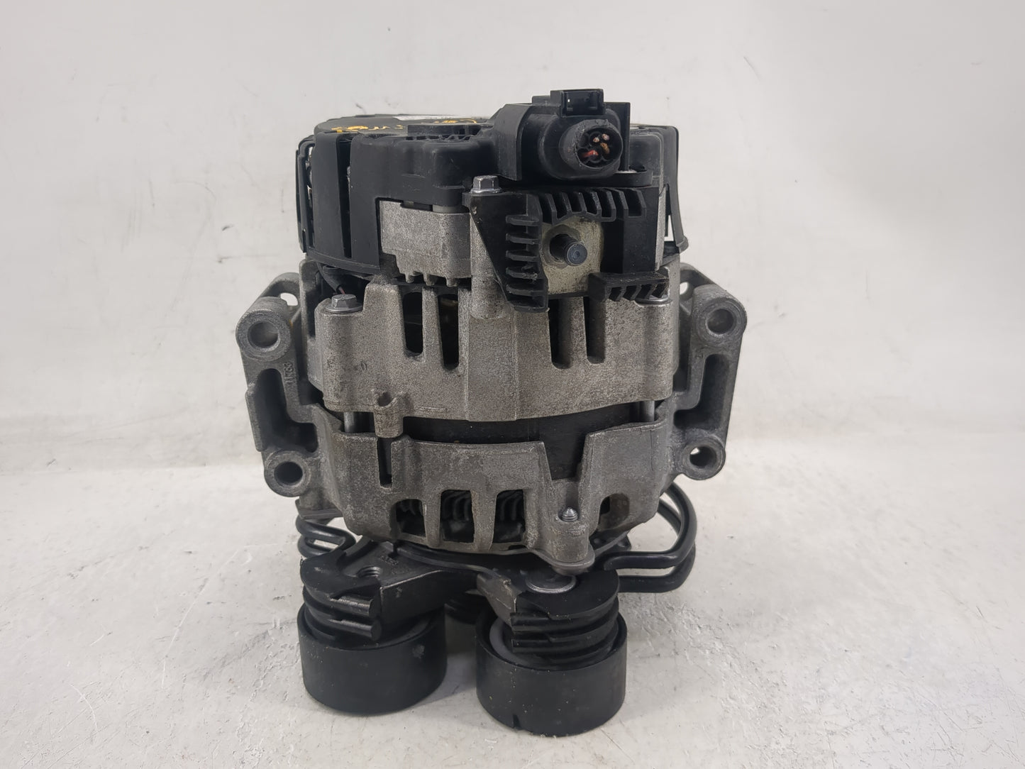 2021 Audi Q5 Alternator Replacement Generator Charging Assembly Engine OEM P/N:2721457E 06L 903 018 G Fits OEM Used Auto Par