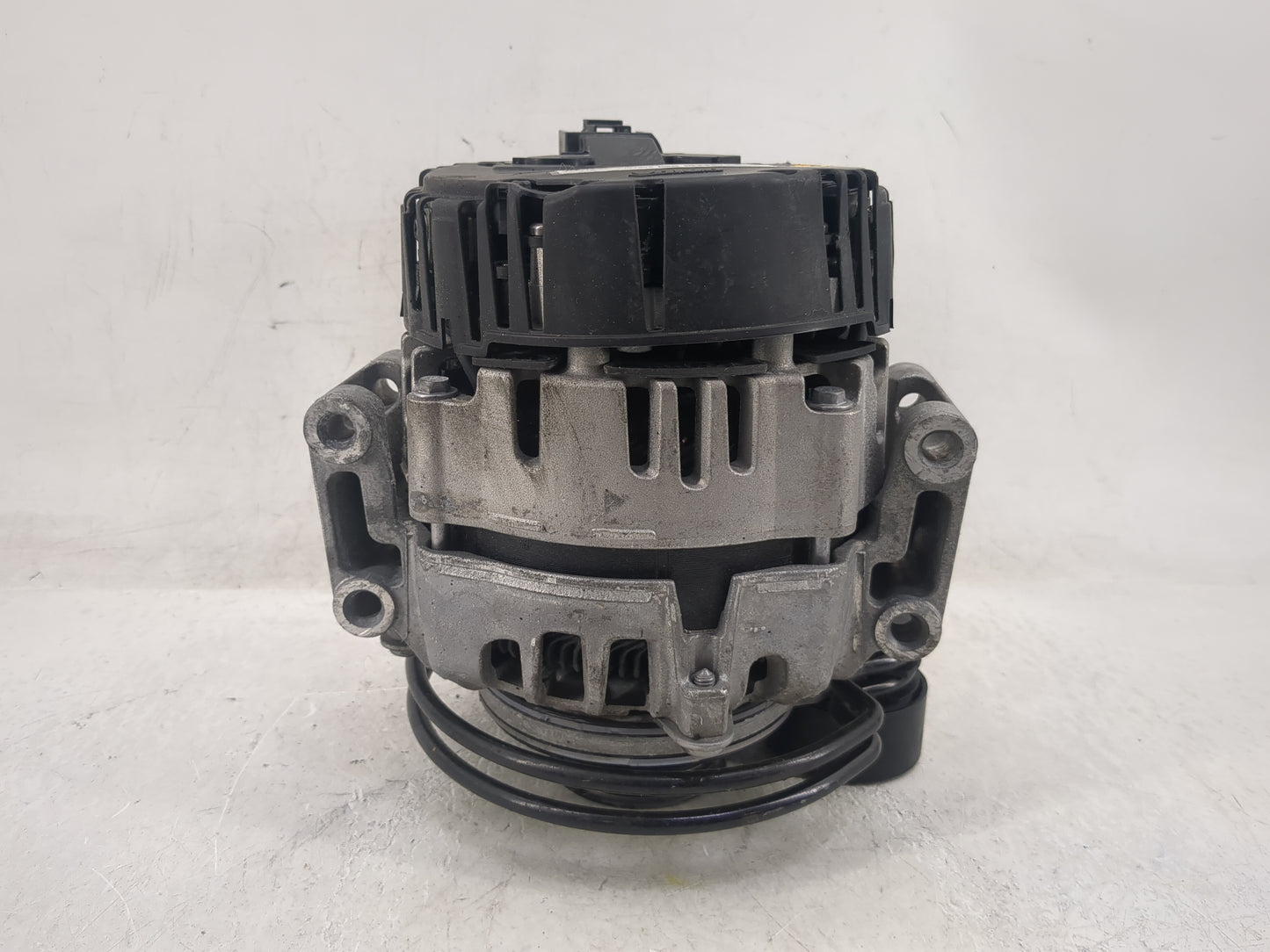 2021 Audi Q5 Alternator Replacement Generator Charging Assembly Engine OEM P/N:2721457E 06L 903 018 G Fits OEM Used Auto Par