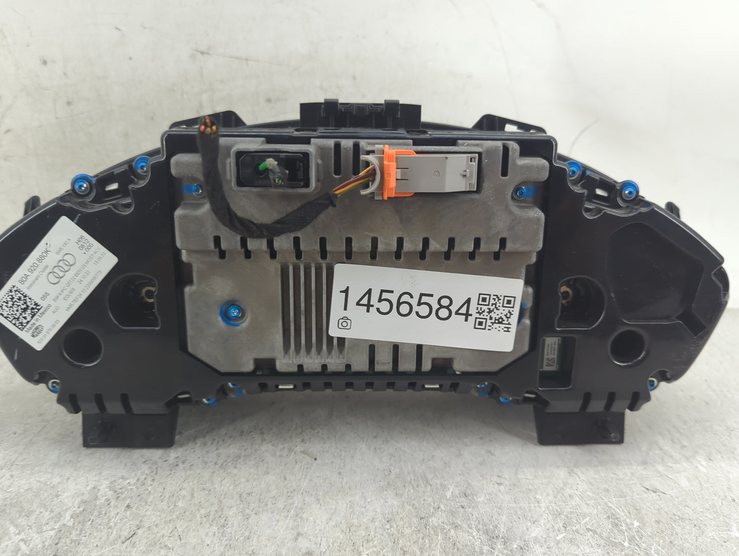 2023 Audi Q5 Instrument Cluster Speedometer Gauges P/N:80A 920 880K Miles: Fits OEM Used Auto Parts - Oemusedautoparts1.com