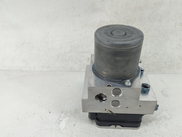2020-2022 Audi Q7 ABS Pump Control Module Replacement P/N:4M6907379 Fits Fits 2020 2021 2022 OEM Used Auto Parts