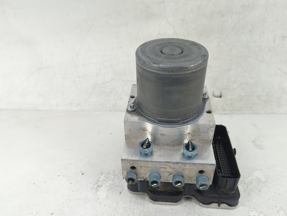 2020-2022 Audi Q7 ABS Pump Control Module Replacement P/N:4M6907379 Fits Fits 2020 2021 2022 OEM Used Auto Parts - Oemusedau