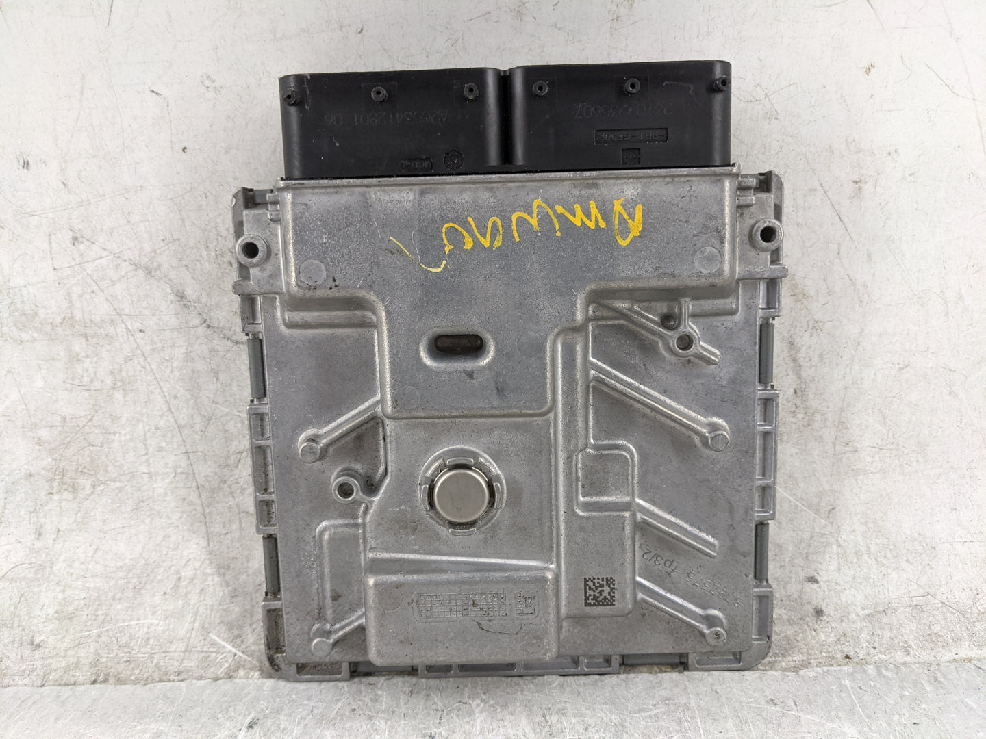 2023 Audi Q7 PCM Engine Control Computer ECU ECM PCU OEM P/N:06L907425E Fits OEM Used Auto Parts - Oemusedautoparts1.com