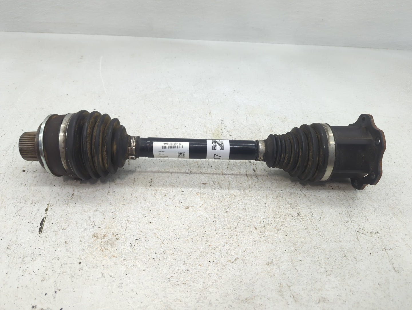 2017-2022 Audi Q7 Axle Shaft Front Passenger Cv C/v - Oemusedautoparts1.com