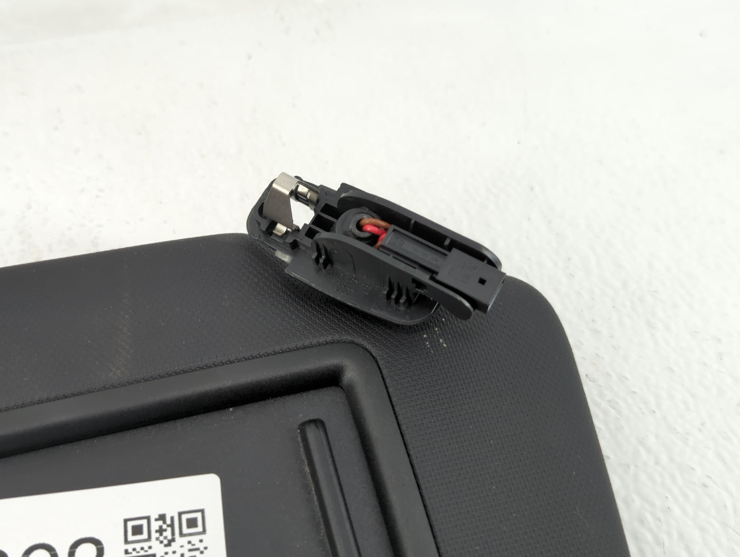 2023 Audi S3 Sun Visor Shade Replacement Passenger Right Mirror Fits OEM Used Auto Parts - Oemusedautoparts1.com