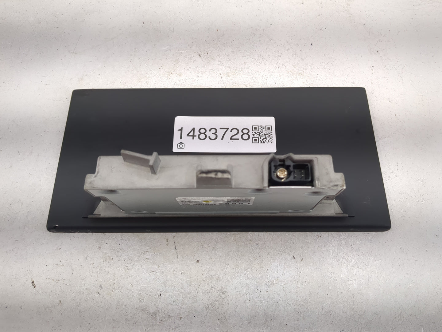 Audi S5 Information Display Screen 1483728 - Oemusedautoparts1.com