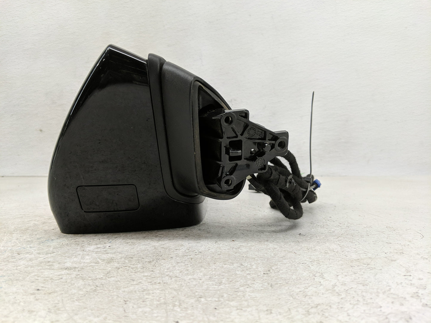 2023 Audi S6 Driver Side View Mirror - Left Door Mirror OEM Used - Oemusedautoparts1.com